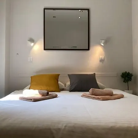 Break Chic And Luxury *