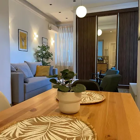 Break Chic And Luxury Apartment *