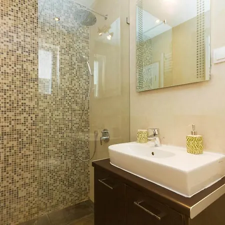 Break Chic And Luxury Apartment *