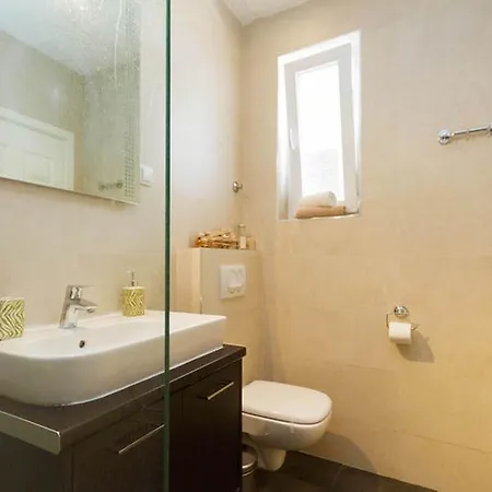Apartment Break Chic And Luxury *