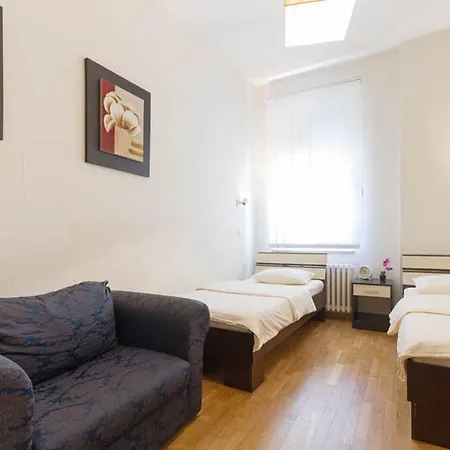 Break Chic And Luxury Apartment Belgrade